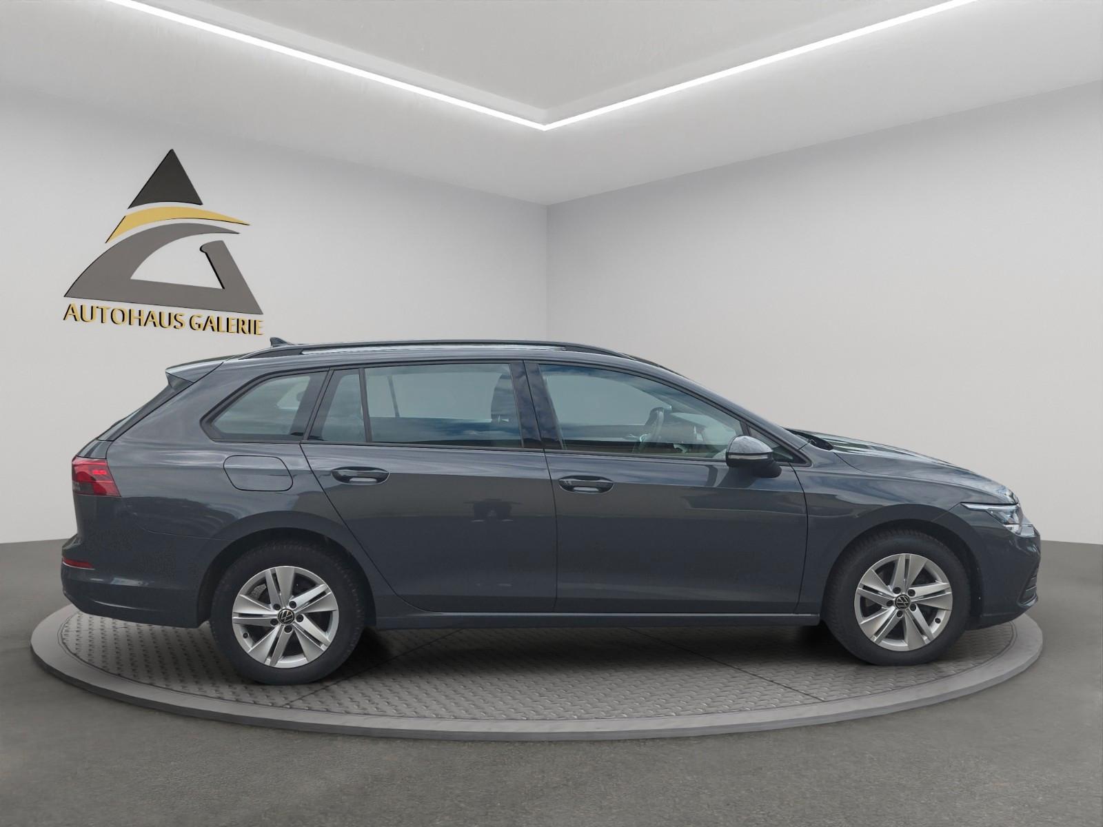 Volkswagen Golf VIII Var Life*VIRTUAL*KAMERA*LED*AHK*ACC, миниатюра 4