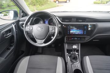 Toyota Auris - 9
