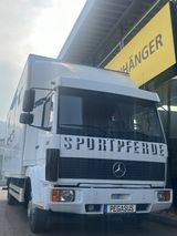 Mercedes-Benz 814 Pferdetransporter LKW 7,5t. - Offers matching your search criteria
