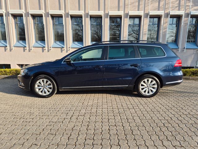 Volkswagen Passat Variant Comfortline BlueMotion *DSG-Navi*