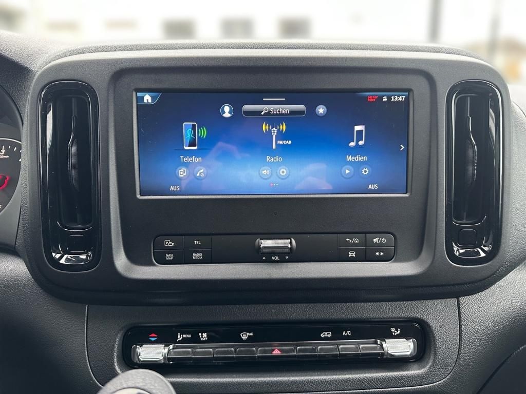 Fahrzeugabbildung Mercedes-Benz Vito 116 CDI BremsA AHK SpurA KlimaA TotwA
