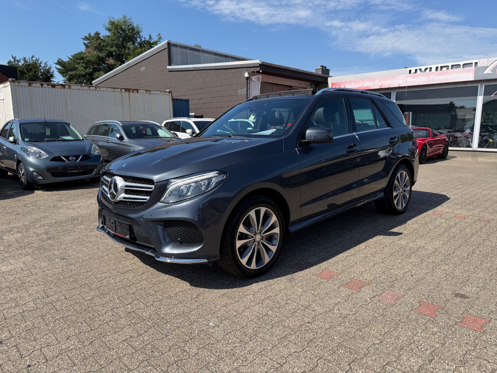 MERCEDES-BENZ GLE 350 d 4Matic AMG PANO LED KAMERA AHK VOLL