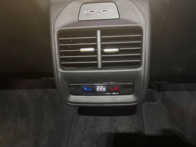 Passat Elegance 2,0 l TDI DSG *AHK*Business-Pack