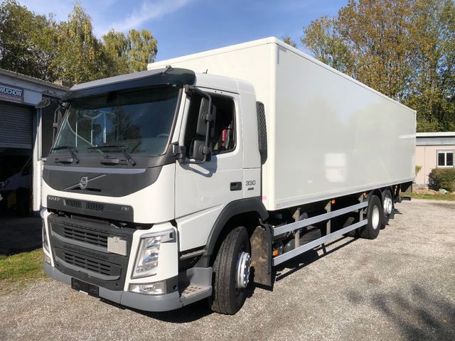 Volvo FM 330, 6x2 Koffer m. 2t LBW, Scheckhft