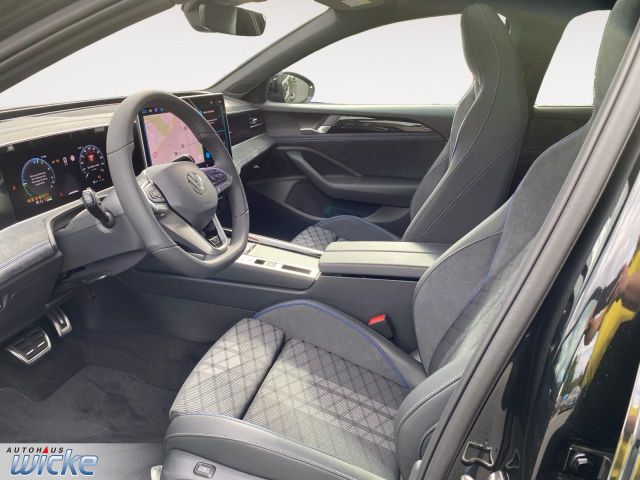 Passat R-Line 1.5 l eHybrid DSG R-Line NAVI KLIM