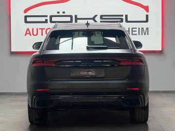 Audi Q8 - 6