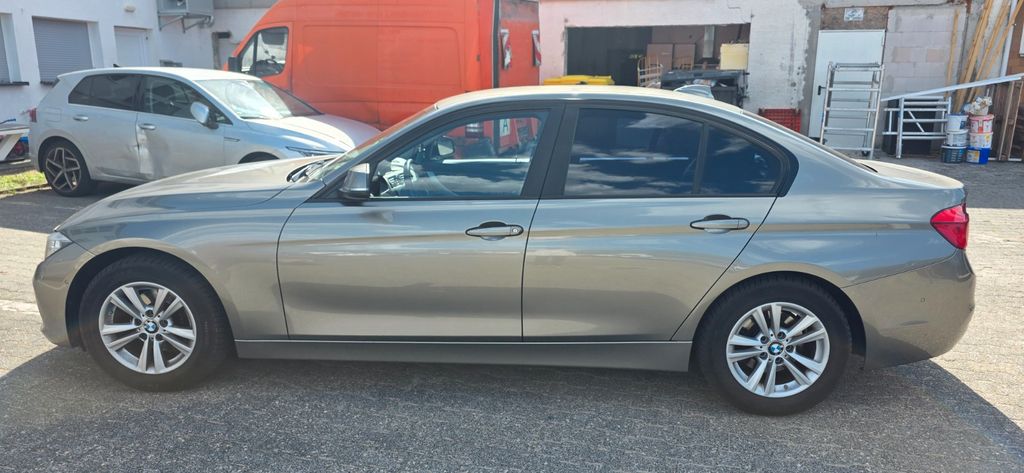Image of BMW 318
