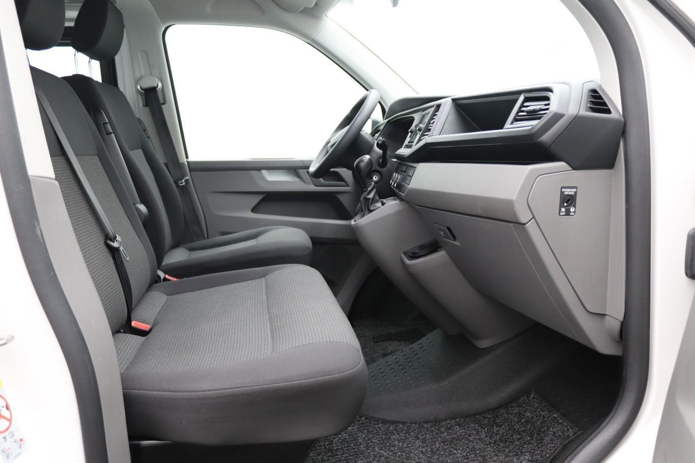 Volkswagen T6 Kombi - Bild 16