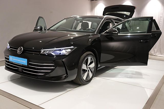 Passat 1.5 eTSI Business ACC KAMERA AreaView AHK