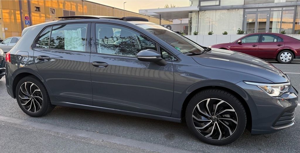 Image of Volkswagen Golf