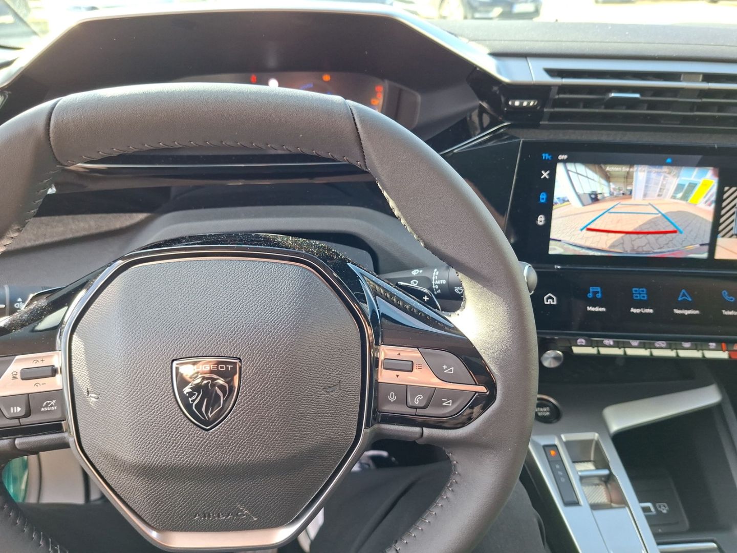 Peugeot 308 - Bild 11
