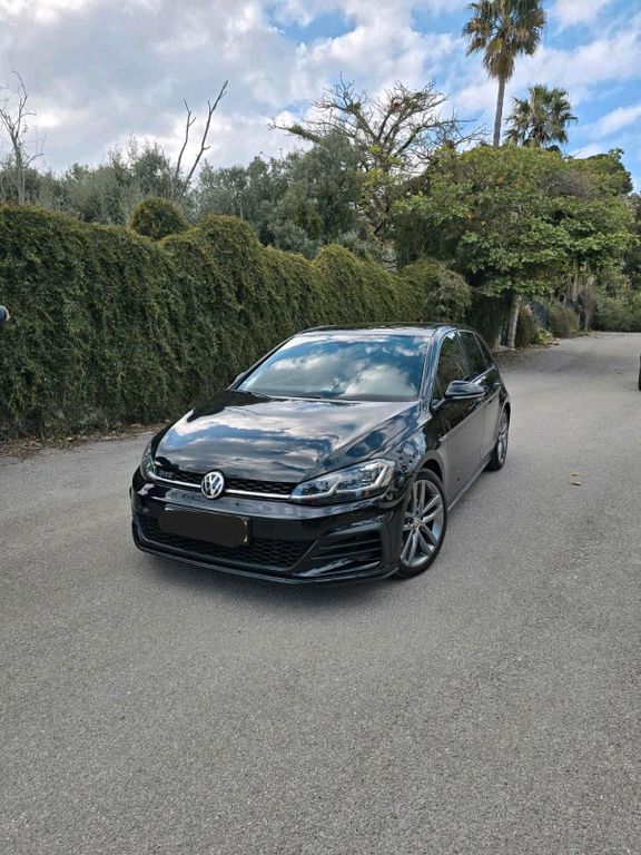 Image of Volkswagen Golf