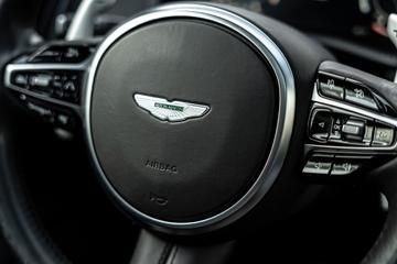 صورة 7 لـ 2020 Aston Martin DBX