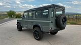 Land Rover Defender 110 SE Station Wagon Besser wie Neu - Land Rover Defender mit Diesel-Antrieb: Kombi
