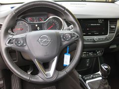 Fahrzeugabbildung Opel Crossland X Elegance Navi LRH Allwetter Kamera