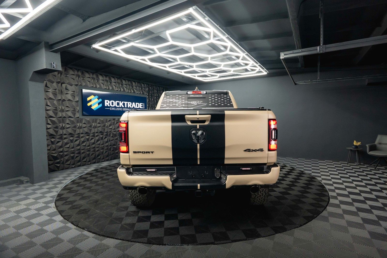 Fahrzeugabbildung Dodge RAM 5.7 V8 HEMI 4x4 NIGHT GT SPORT Offroad 19%