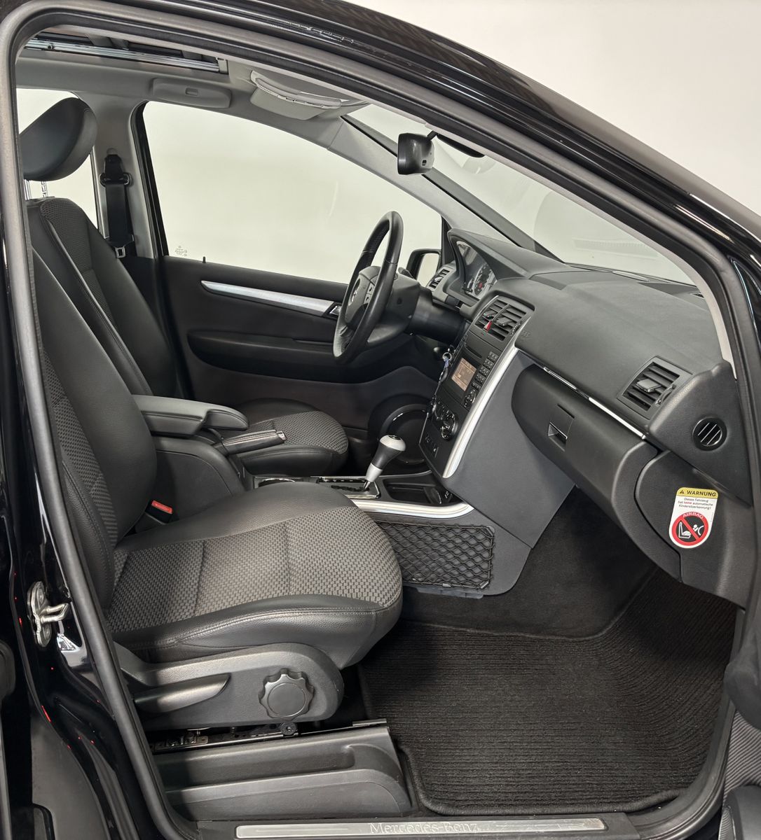 Mercedes Benz B 170