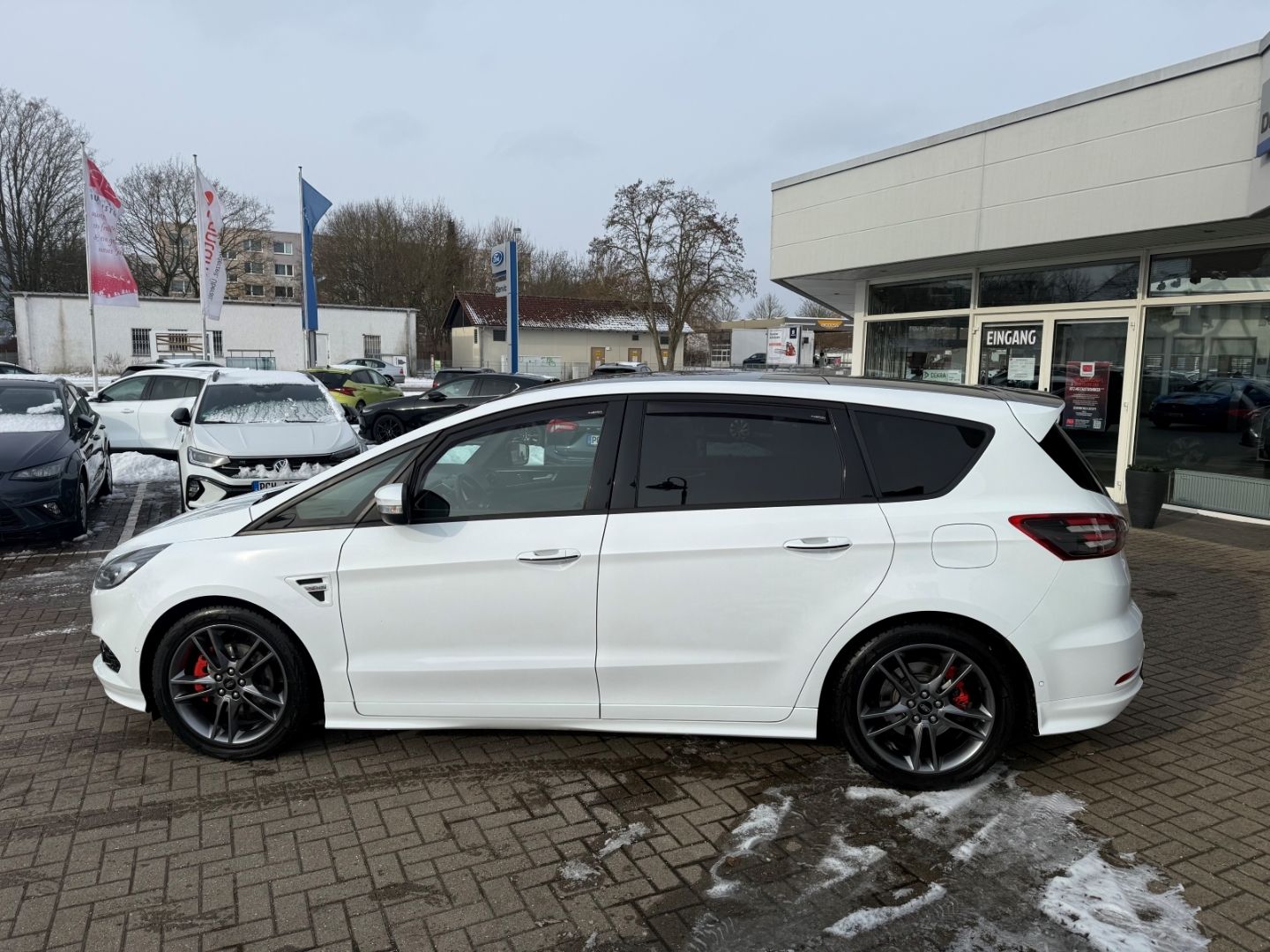 Fahrzeugabbildung Ford S-Max ST-Line ACC LED TWA RFK Pano AHK Navi el.