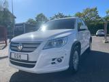 Volkswagen Tiguan R Line TSi 4Motion - Volkswagen Tiguan aus 2011: R Line