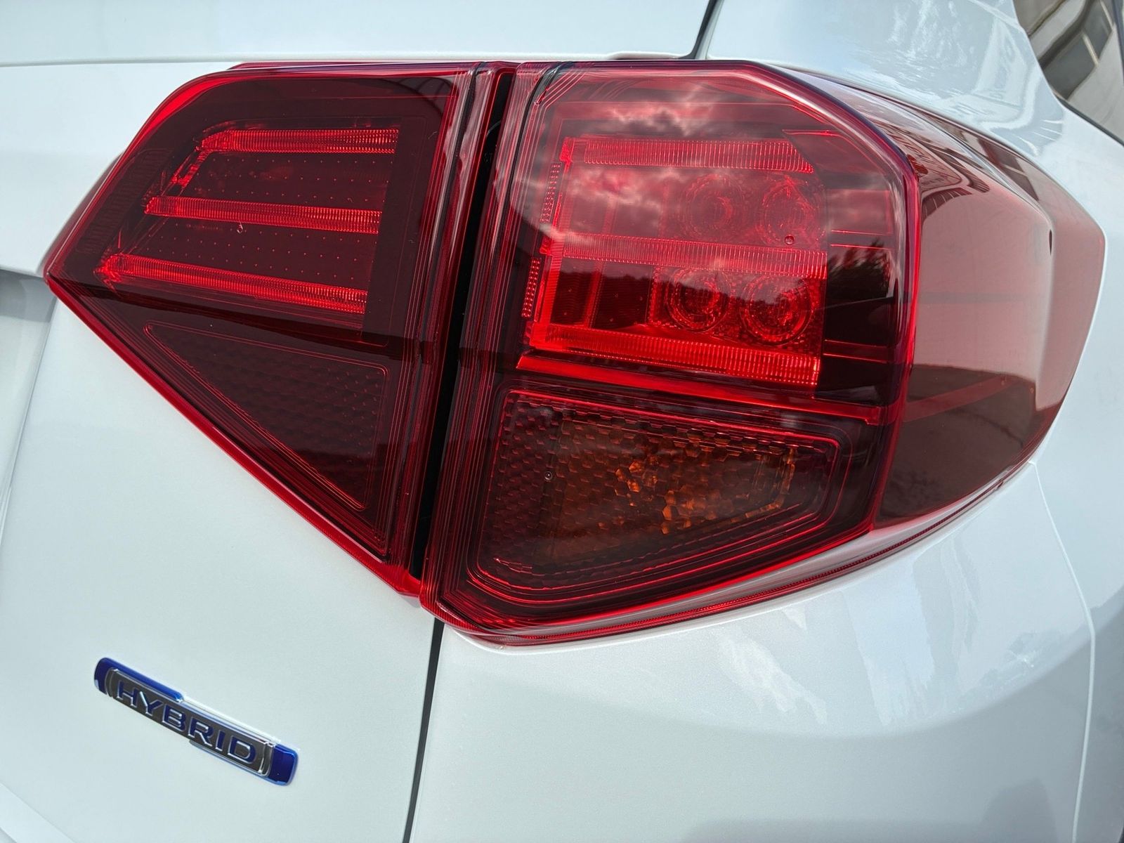 Fahrzeugabbildung Suzuki Vitara 1.4 4x2 Comfort Kamera,LED,Navi,SHZ,ACC