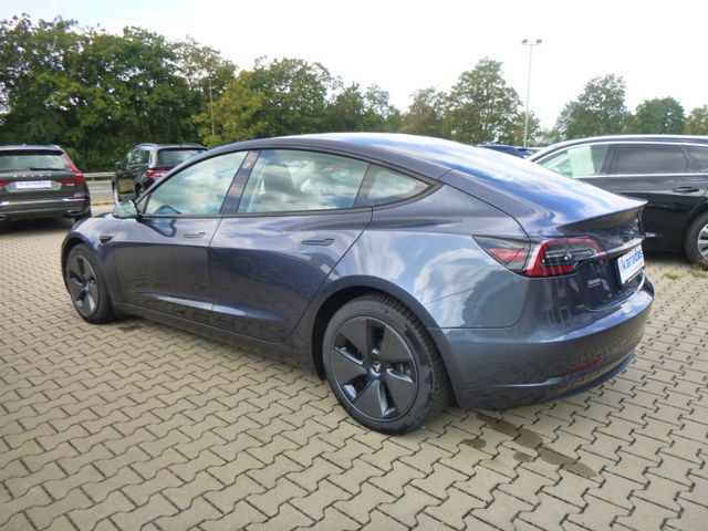Fahrzeugabbildung Tesla Model 3 Long Range Dual AWD Facelift