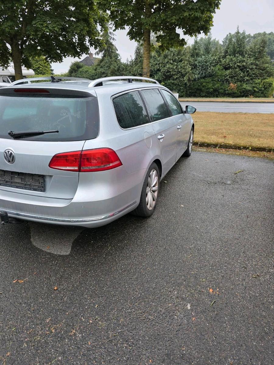 Volkswagen Passat 2012 — photo 6