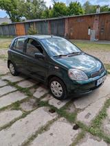 Toyota Verkaufe Toyota Yaris - gebrauchte Toyota Yaris aus dem Jahr 2000