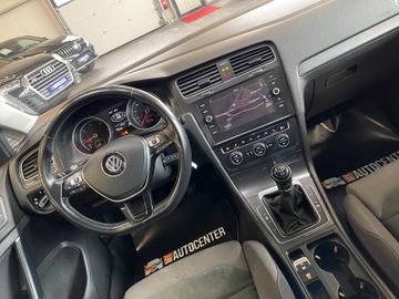 Volkswagen Golf VII Variant *ACC*NAVI*SHZ*PDC*LED*TOUCH*
