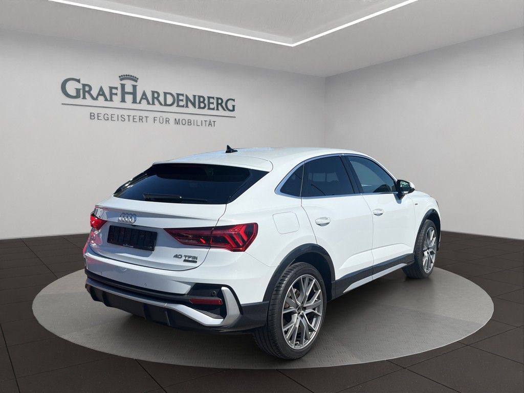 Audi Q3 Sportback S line 40 TFSI S tronic foto 6