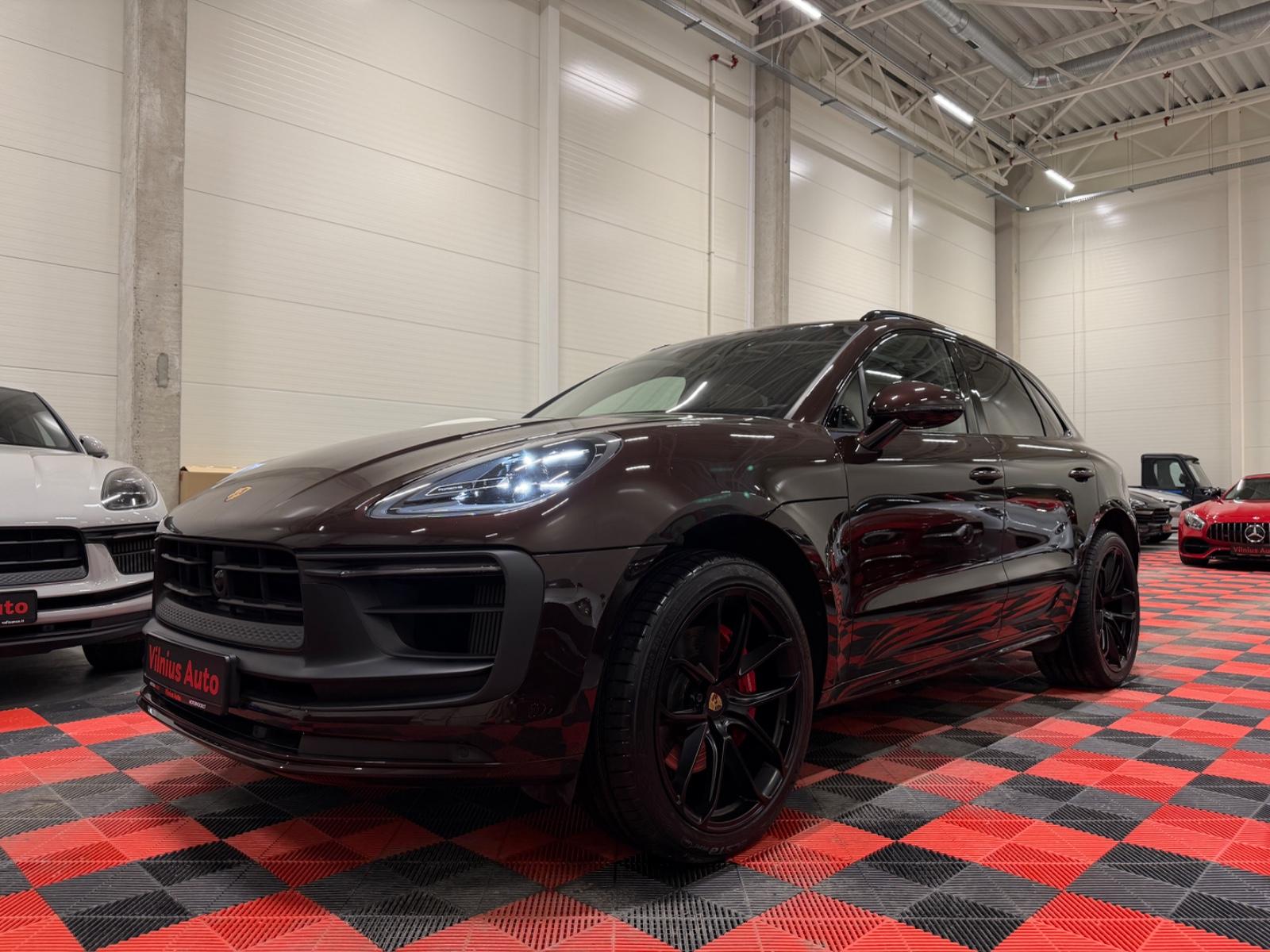 Porsche Macan S/LED/BOSE/KEYLESS/CARPLAY/DISTR