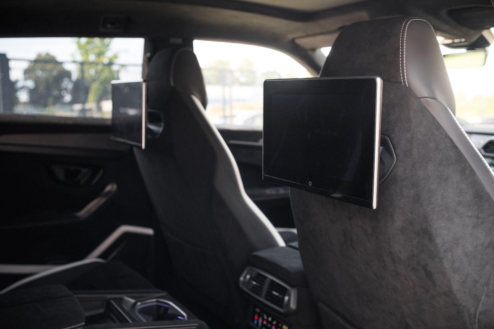 Fahrzeugabbildung Lamborghini Urus Performante, 3D B&O, ADAS, RearSeat, Pano