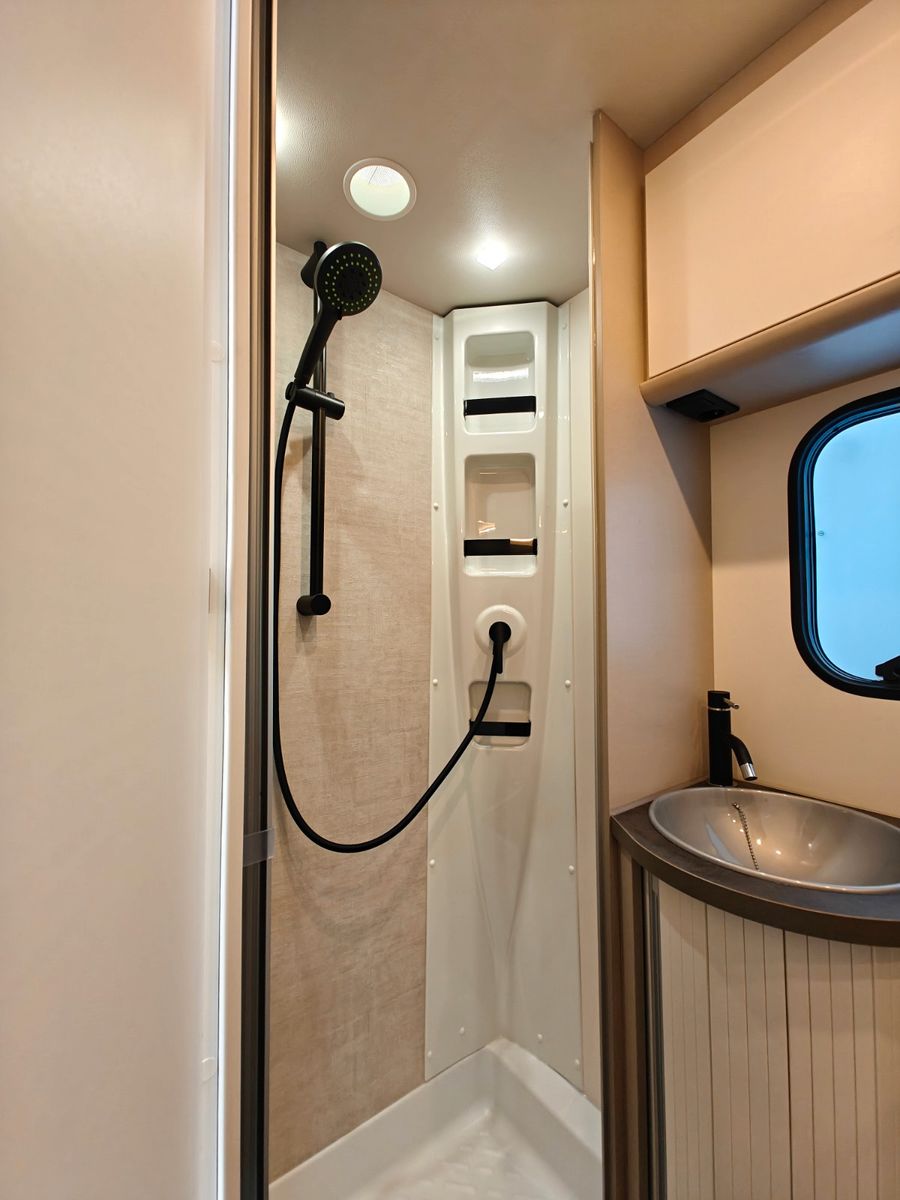Fahrzeugabbildung XGO Dynamic 98 Plus - Modell 2025