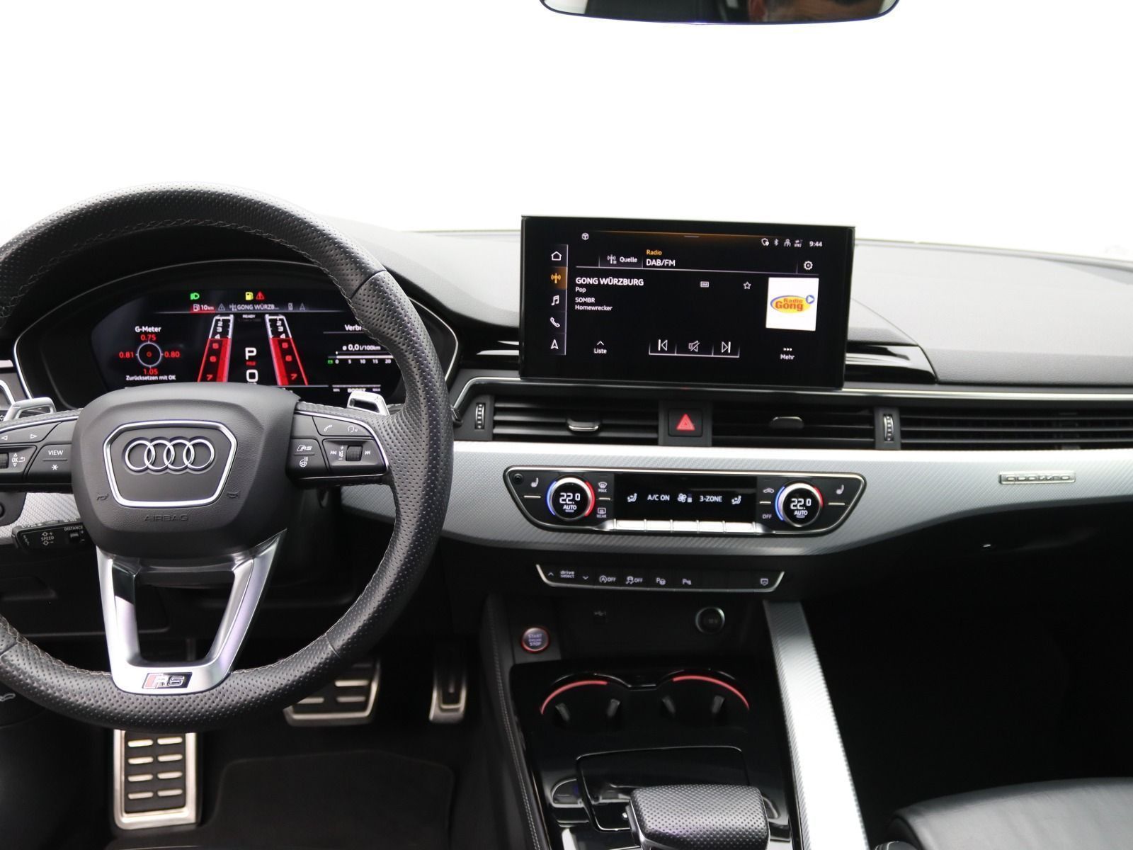 Audi RS4 - Bild 16