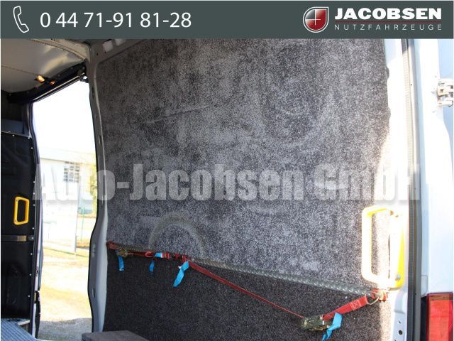 Fahrzeugabbildung Iveco Daily 35S18A8P Luftf. / Klima / AHK / RFK