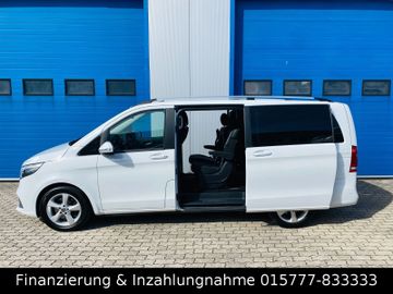 Mercedes V 220 - 5