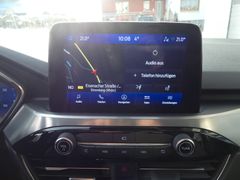 FORD Kuga Plug-In Hybrid Titanium*AHK* FORD Kuga Plug-In Hybrid Titanium*AHK*
