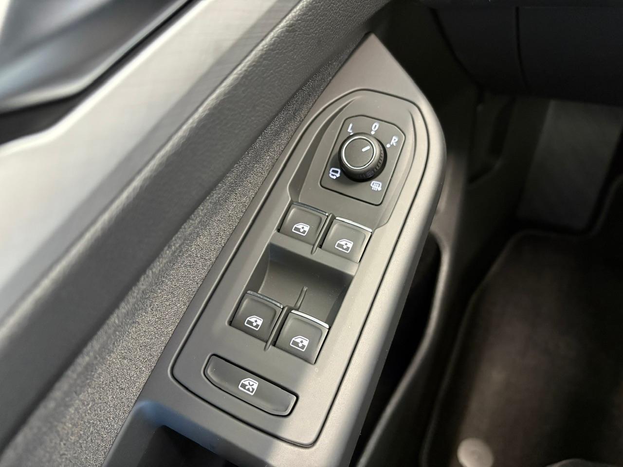 Volkswagen Golf VIII Goal 1.5 TSI STANDHZG HARMAN-KARDON, миниатюра 26