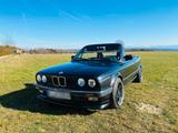 BMW E30 320i Cabrio / Tausch möglich - BMW 320 aus 1988 mit Benzin-Antrieb: Cabrio, 320i