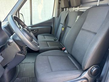 Mercedes Sprinter - 11