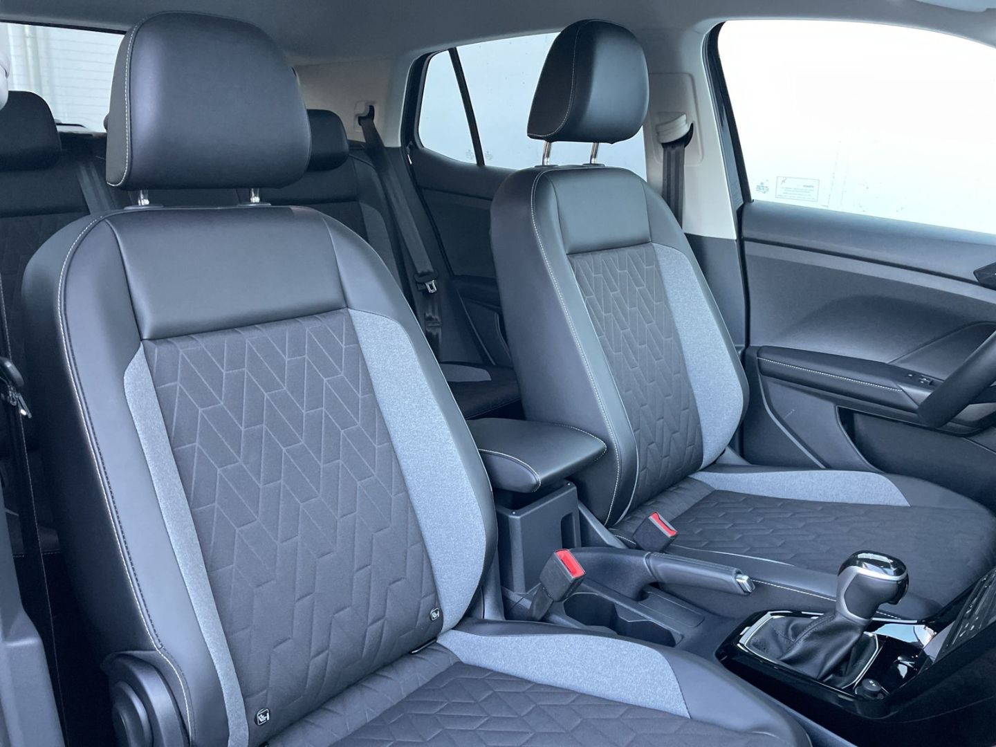 T-Cross 1.0 TSI DSG Goal AHK/Kamera/Navi/ACC/LED