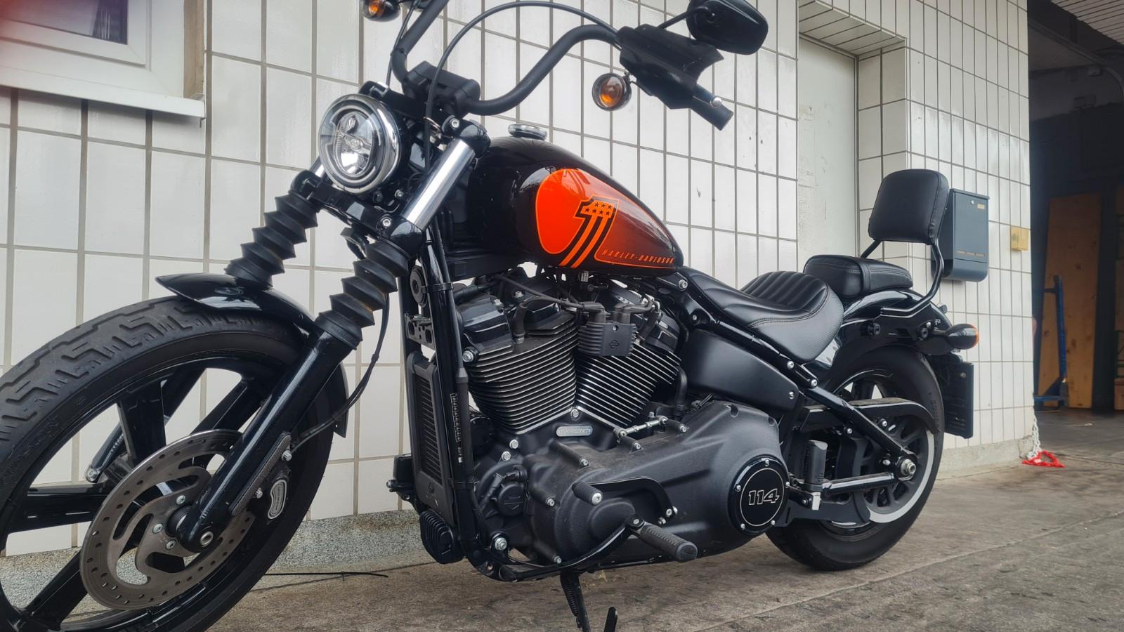 Harley-Davidson Street Bob 114 WENIGE KILOMETER