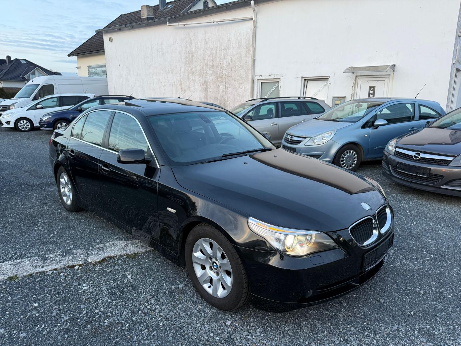 BMW 530i Lim. *90TKM*2.HAND*SCHIEBEDACH*