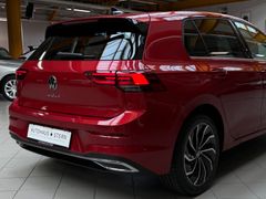 VW Golf VIII|SHZ|LHZ|LED|AHK|Massage|Kamera|Navi