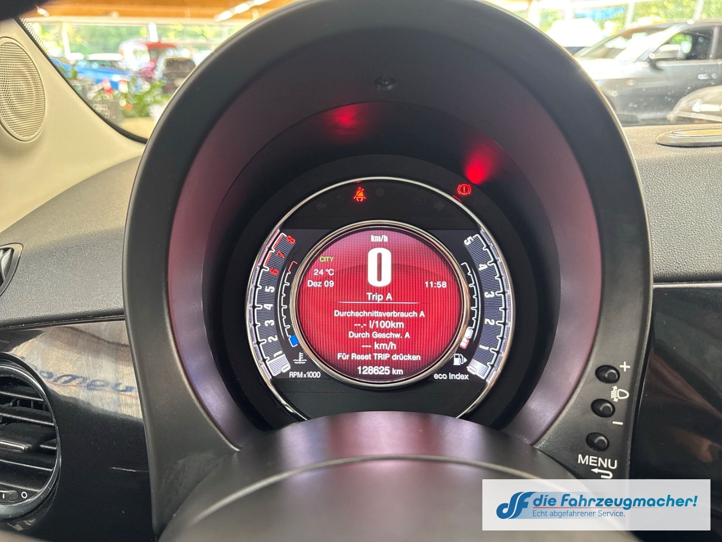 Fahrzeugabbildung Fiat 500 Cult 1.2 8V Leder Klimaautom Tel.-Vorb. PDC