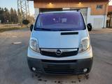 Opel Vivaro 2,0 TDCI,Pkw,Lang,9 Sitze,Euro... - gebrauchte Opel Vivaro aus dem Jahr 2013