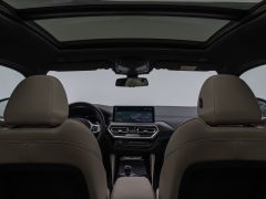 Foto Nummer 30: BMW X4 M40