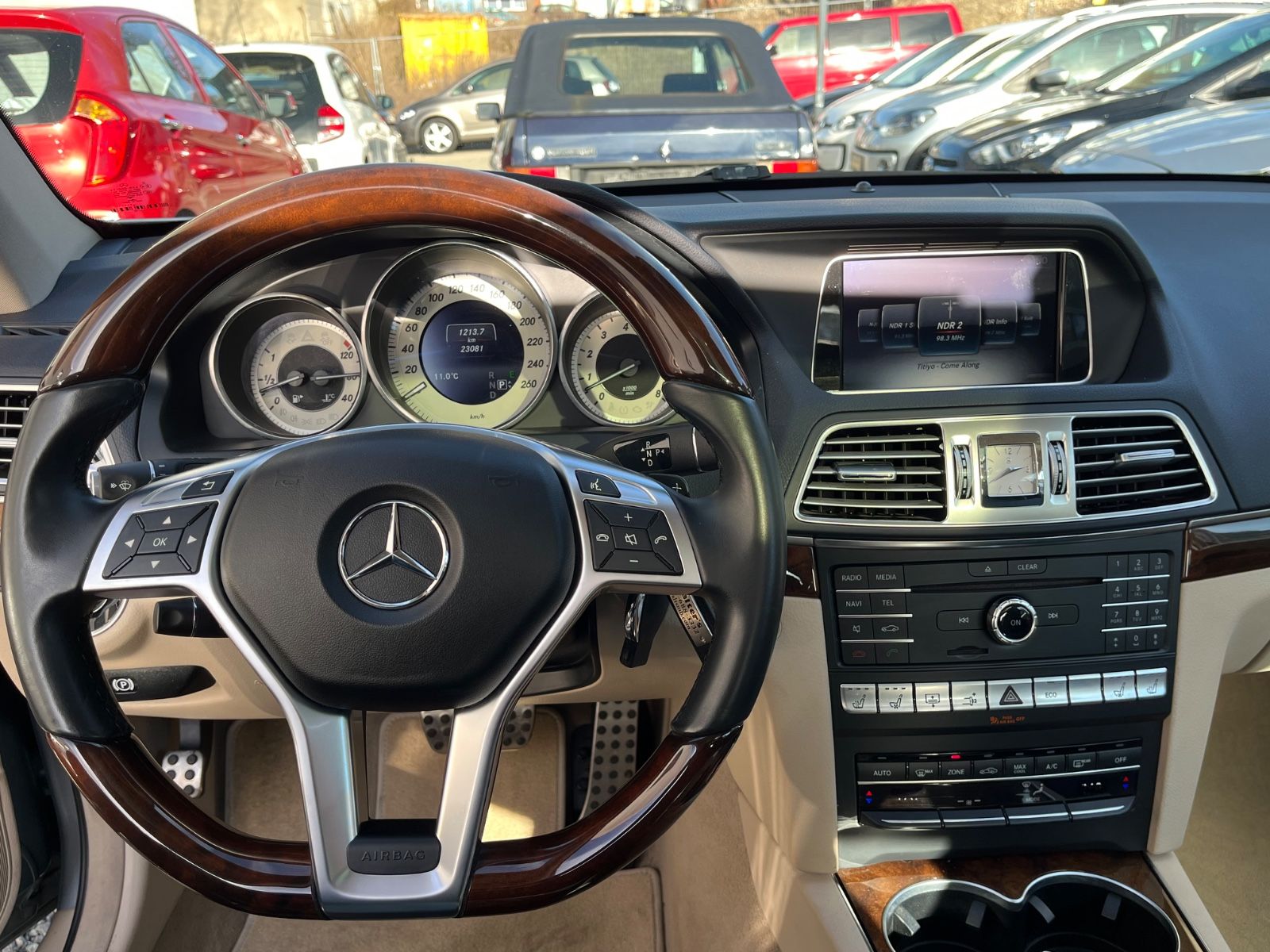 E400 Sport Edition Autom.*Navi*Alu*Pano*23tsd*HU