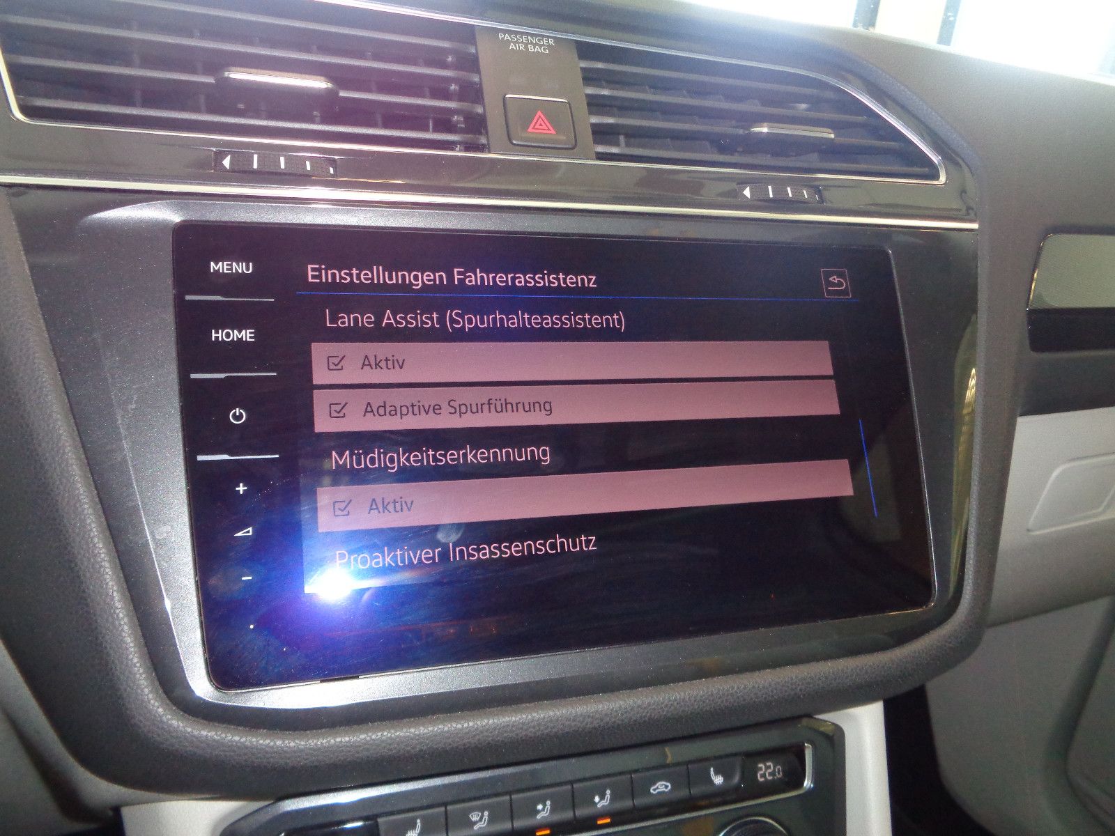 Fahrzeugabbildung Volkswagen Tiguan Allspace Highline 4Motion / KAMERA / LED