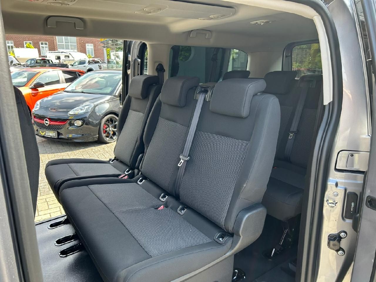 Fahrzeugabbildung Opel Zafira Life Edition XL