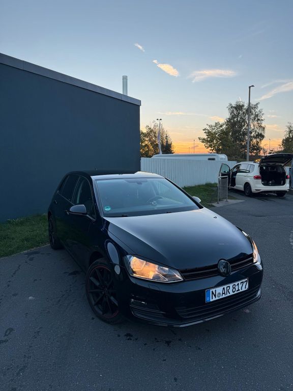 Image of Volkswagen Golf